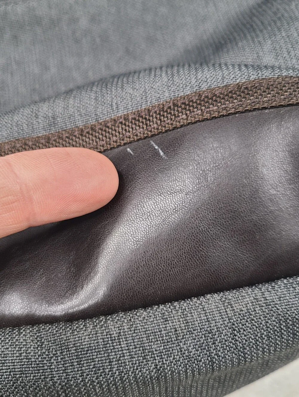 TUMI Alpha Bravo Men's Andersen Slim Commuter Brief Bag Grey